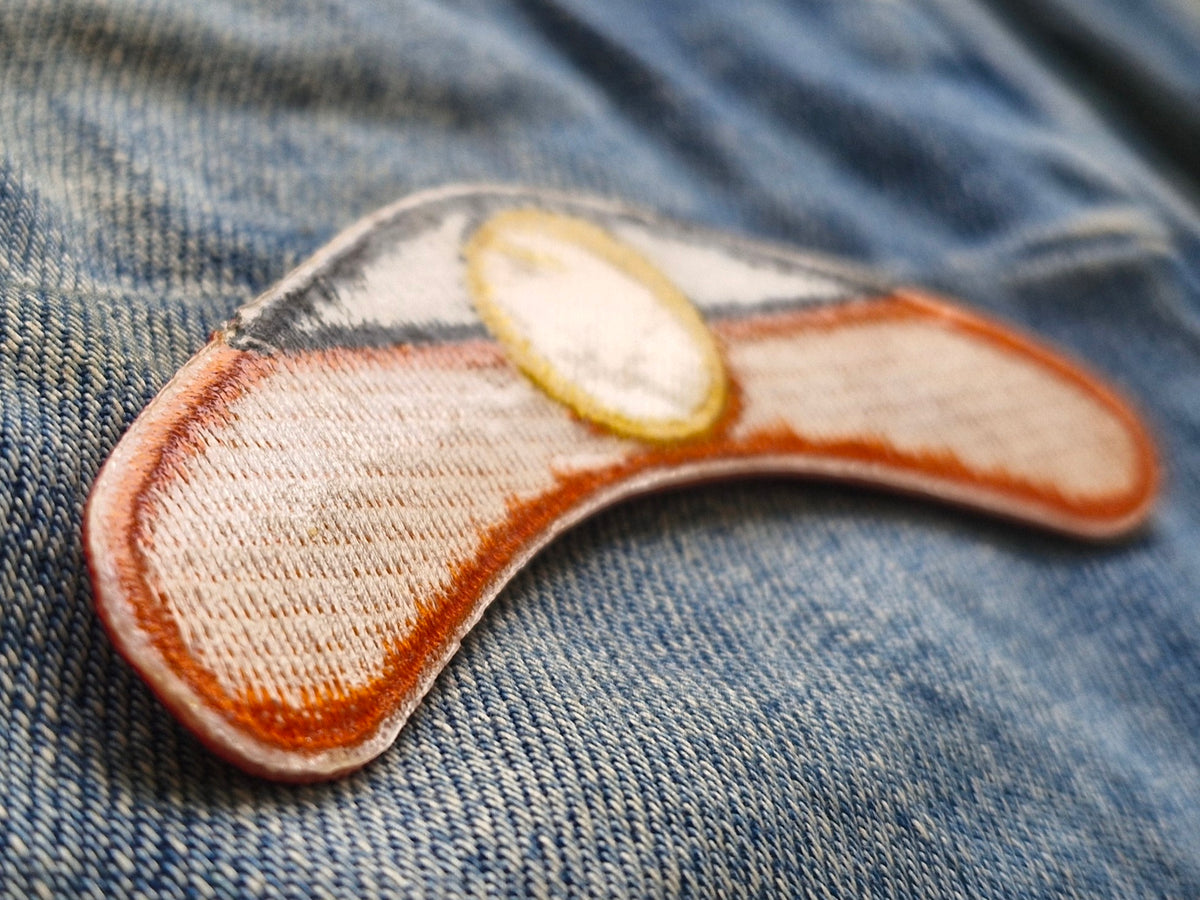 Aboriginal Flag Boomerang embroidered patch — additional product photo 4