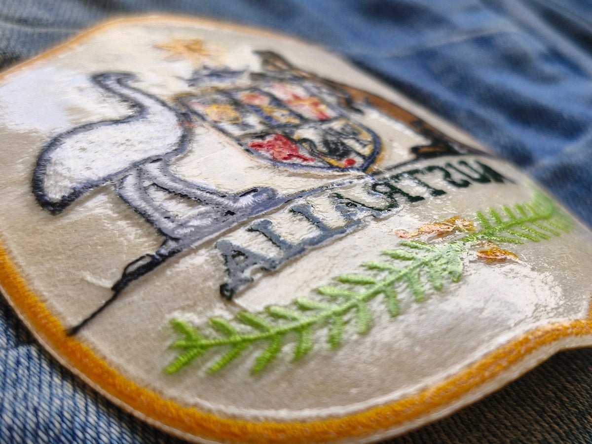 Australia Coat of Arms Gold Crest | Iron-On Embroidered Patch